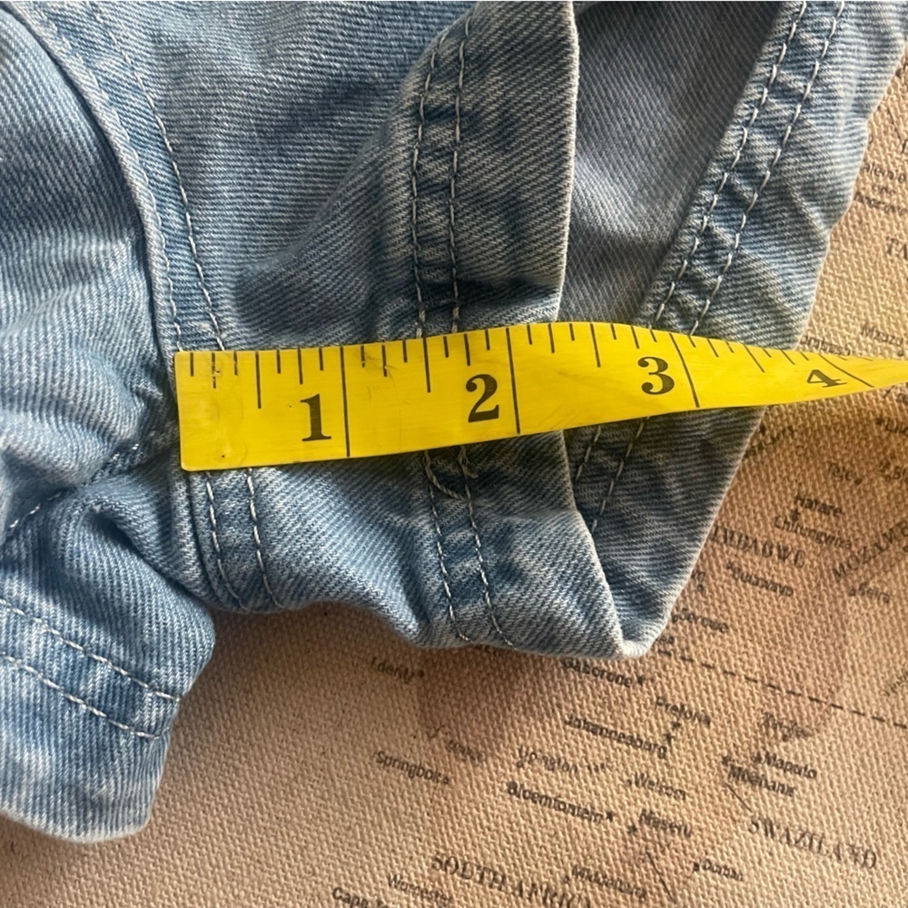 Princess Polly High Rise Denim Shorts Size 2 - Picture 10 of 11